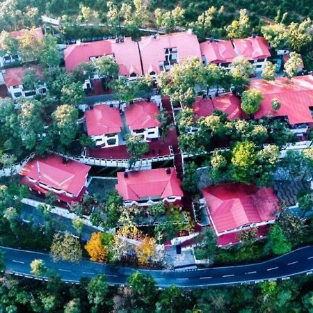 Surbee Resort Mussoorie Eksteriør bilde