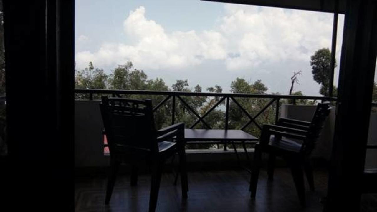 Surbee Resort Mussoorie Rom bilde