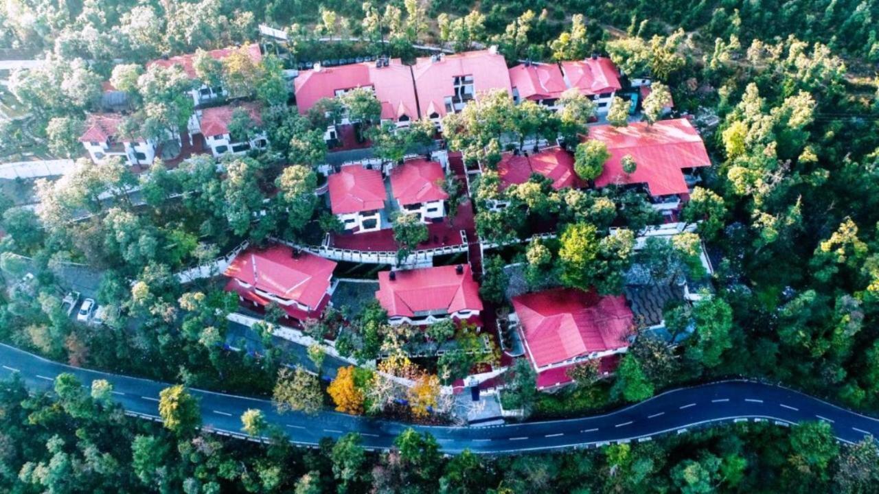 Surbee Resort Mussoorie Eksteriør bilde