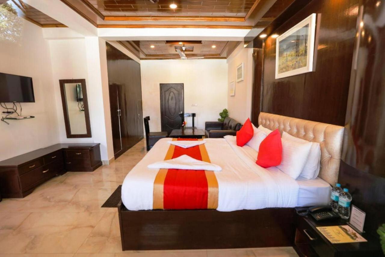 Surbee Resort Mussoorie Eksteriør bilde