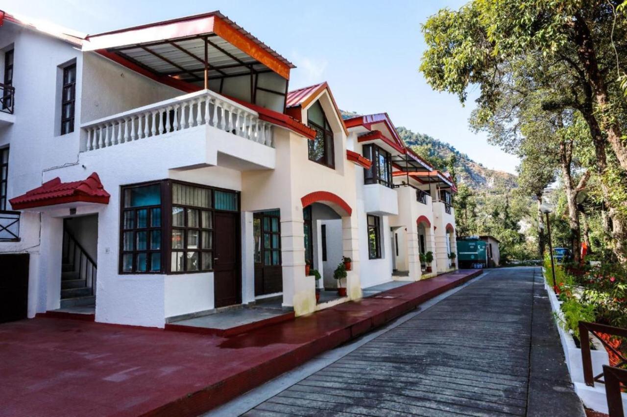 Surbee Resort Mussoorie Eksteriør bilde