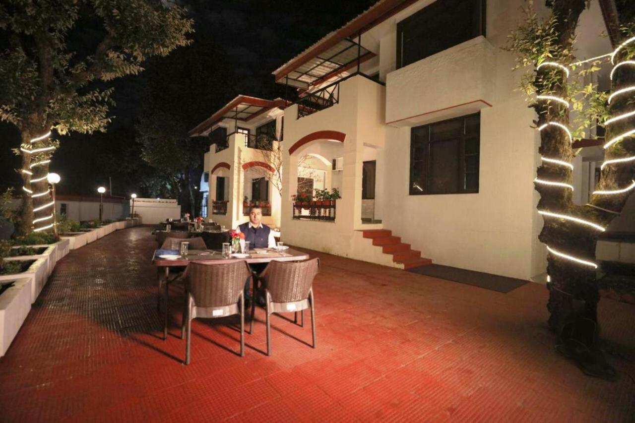 Surbee Resort Mussoorie Eksteriør bilde